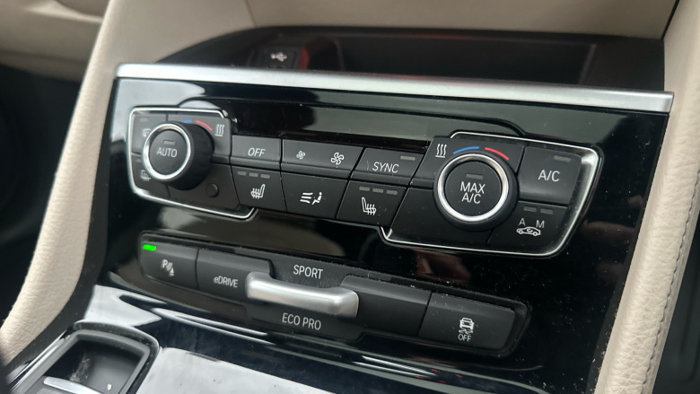 BMW 2 Series 225xe M Sport 5dr Auto Hatchback